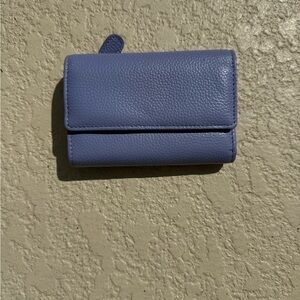 Mundo Safe Keeper Periwnnkle Leather Wallet